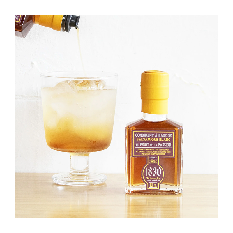 White Balsamic Vinegar with passion fruit|